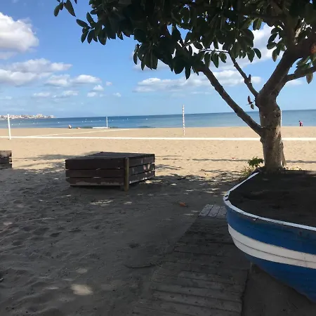 Studio Beach